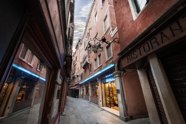 Hotel Montecarlo Main image