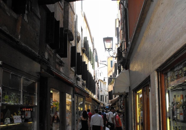 Hotel Montecarlo image 6